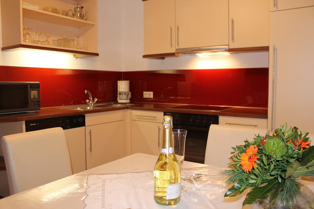 Appartements Zerzer Ried im Oberinntal Room photo