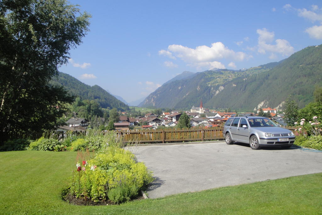 Appartements Zerzer Ried im Oberinntal Exterior photo